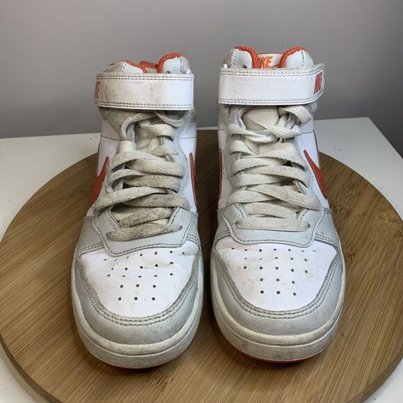 Nike Court Borough Mid 2 CD7782-008 White Basketball Womens Size 7 Shoes - Picture 2 of 8